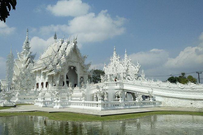 Half Day Cycling Tour to the White temple - Why This Tour Offers Great Value