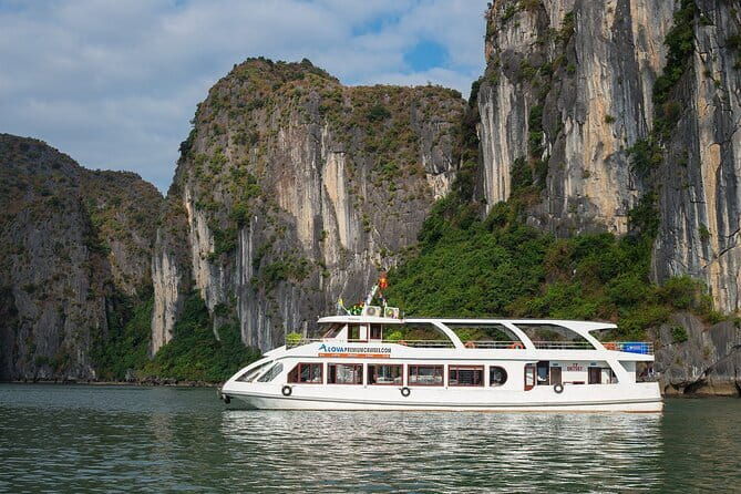 Halong Bay and Cave Full-Day Cruise,Lunch,Cave,Island,Beach from Hanoi - Practical Details and Considerations