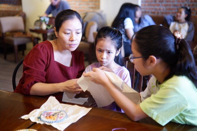 Hand Embroidery Workshop in Hoi An for Beginers - The Sum Up