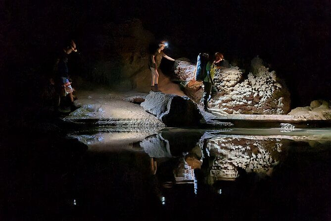 Hang Pygmy Exploration Tour 2 Days 1 Night - FAQ