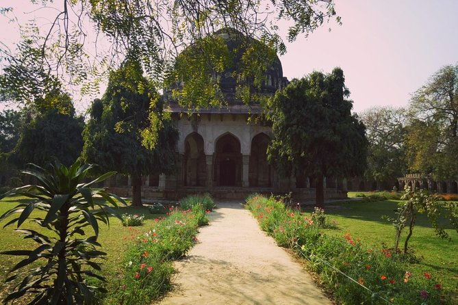 Heritage Delhi Photography Walk (2 Hours Guided Walking Tour with Rickshaw Ride) - Who Will Love This Tour?
