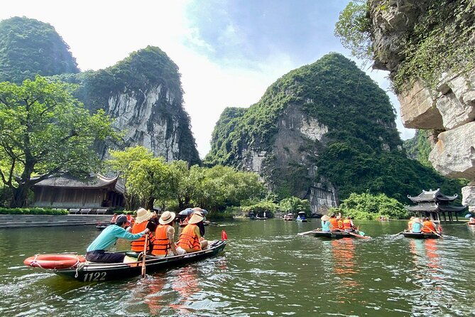 Hoa Lu - Trang An Boating - Mua Cave Daily Trip - FAQ