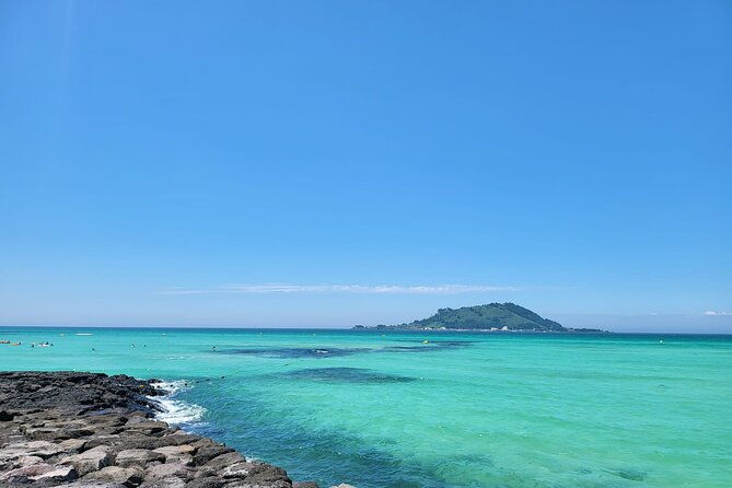 Jeju island Jumbo taxi Private Tour with Mr.Hong west of jeju - The Authenticity of the Experience