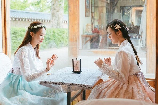 Korean Hanbok Rental Shop - A Closer Look: The Value and Experience for Travelers
