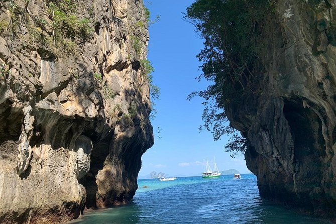 Krabi 7 Island Sunset Tour By Long Tail Boat with BBQ Dinner - FAQs