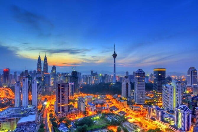 Kuala Lumpur: Nightlife Walking Tour with Local Guide - The Sum Up