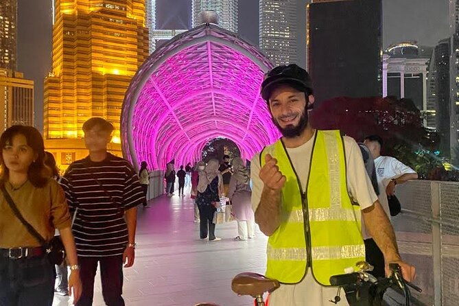 Kuala Lumpur Sunset Evening Cycling Tour - The Guide’s Role: Knowledge, Safety, and Local Insights