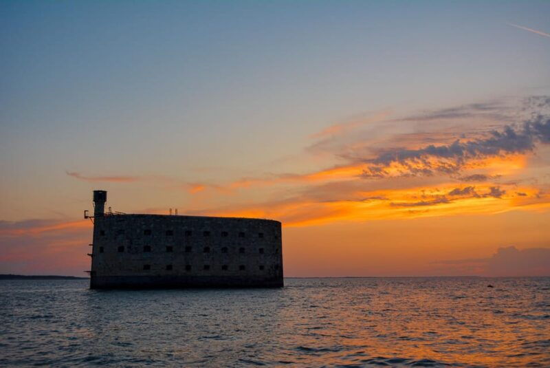 La Rochelle: Fort Boyard at Sunset - FAQ