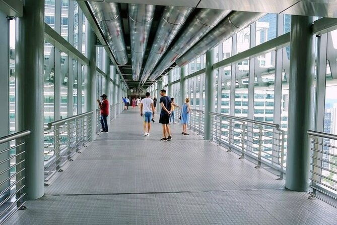 LUXURY VIP bus: Kuala Lumpur (KL) guided day tour from Singapore - Who Should Consider This Tour?