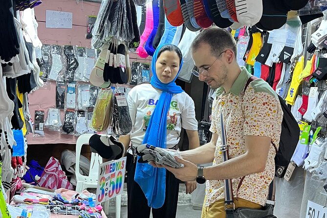 Manila Night Market and Food tour experience with Local guide - Frequently Asked Questions