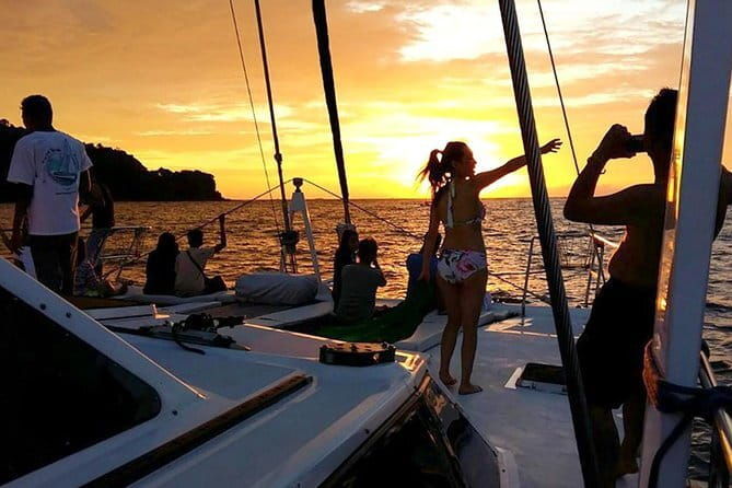 Manta Blu Sunset Cruise @ Langkawi with Dinner & Free Flow Drinks - The Sum Up: Who’s This Tour Best For?