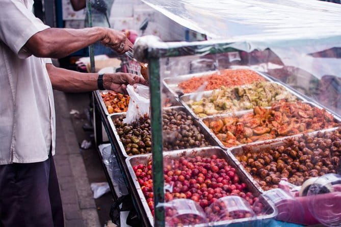 Market Tour and Sri Lankan Cooking Class inside Galle Fort - Who Should Consider This Tour?