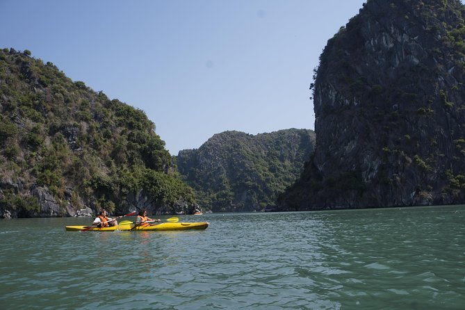 Most favorite full day boat tour with kayaking in Lan Ha bay, Ha Long bay - FAQs