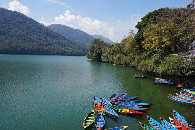 Nepal in Luxury: Kathmandu, Chitwan & Pokhara Escape  8 Days - Who is This Tour Best For?