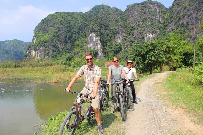Ninh Binh and Hoa Lu Acient Citadel with Optional Biking - FAQ