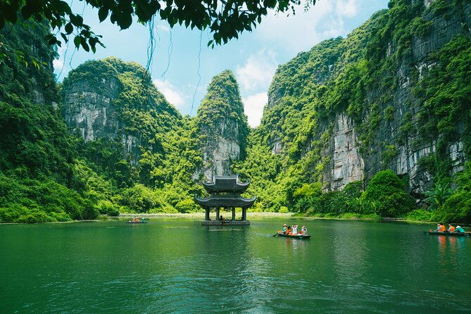 Ninh Binh Day Trip: Hoa Lu-Trang An/Tam Coc-Mua Cave-Cycling-Boat - FAQ