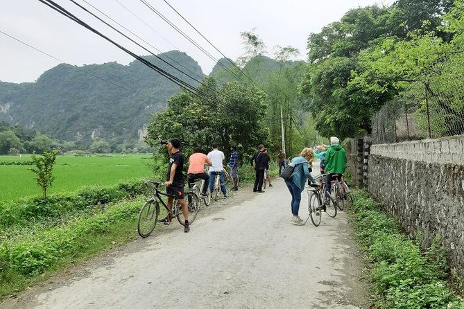 Ninh Binh Hoa Lu Tam Coc Mua Cave Boat & Bike Day trip from Hanoi: best selling - FAQs
