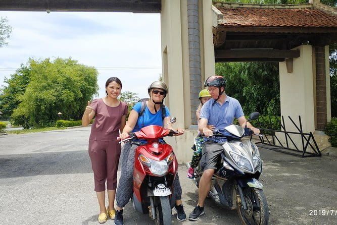 Ninh Binh to Cat Ba Luxury Transportation with D-Class Limousine - Why Choose This Service?