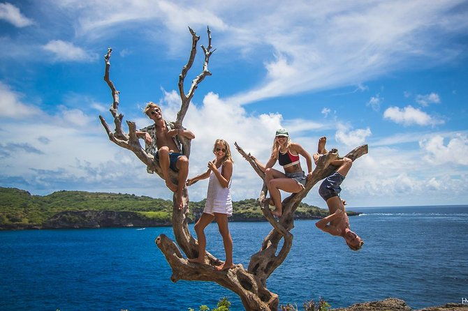 Nusa Penida Instagram Tour: Legendary Spots (Private & All-Inclusive) - Crystal Bay: Relaxation and Snorkeling