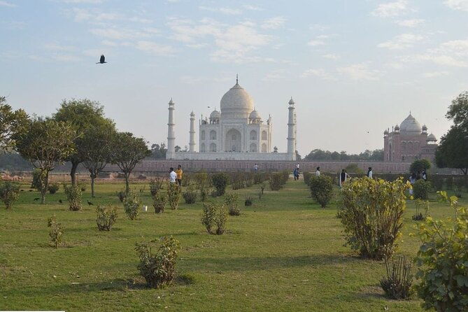 Private Agra Taj Mahal Tour Package From Delhi - Frequently Asked Questions