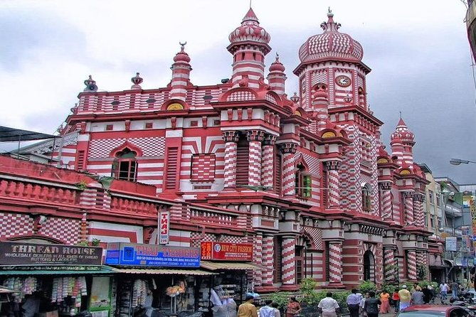 Private City tour in Colombo By tuk tuks or Cars - Who Is This Tour Best For?