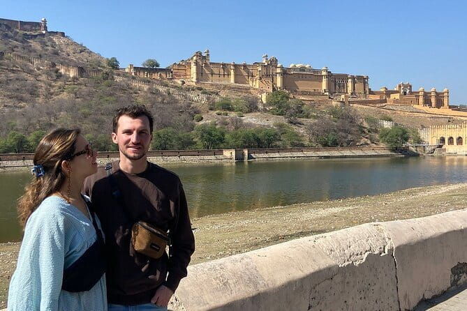 Private Full Day Tour of Jaipur Historical and Heritage Places - Visiting the Jagat Shiromani Ji Temple and Amer