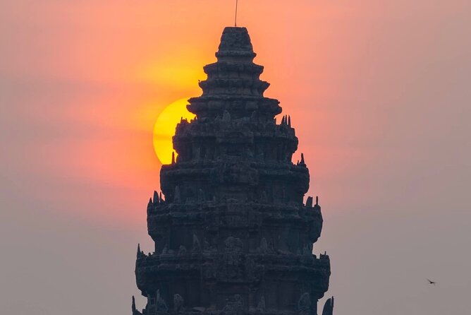 Private Guided Multi-Day Historical Tour in Temples of Cambodia - Authenticity and Local Flavor