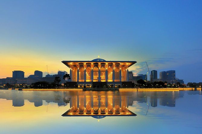 Private Half-Day Putrajaya Tour with Lake Cruise from Kuala Lumpur - Who Will Love This Tour?