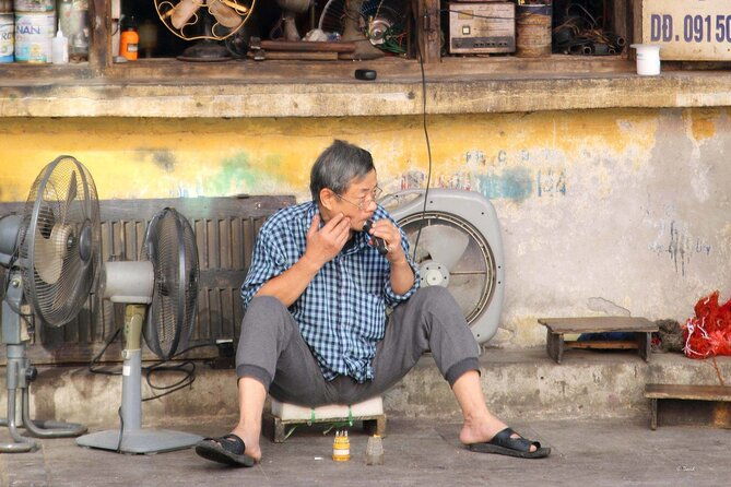 Private Hanoi Half-Day Tour: Train Street and Must Visit Places - Hanoi Train Street: The Urban Spectacle
