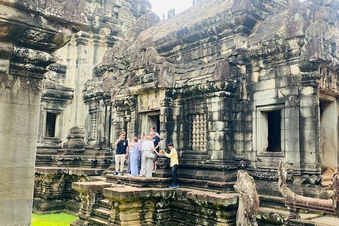 Private Kbal Spean Trekking Tour with Banteay Srei - Who Is This Tour Best Suited For?