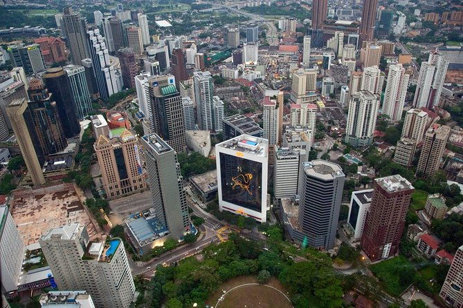 Private Kuala Lumpur Photographic Tour With Petronas Towers & Sky Box K.L Tower - FAQ  