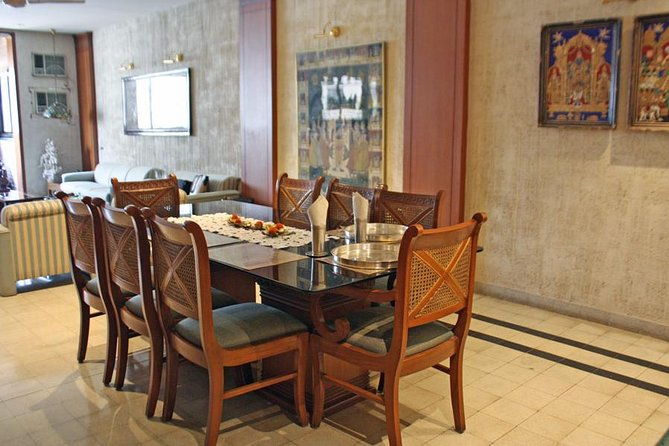 Private Mumbai Home Vegetarian Cooking Class with Crawford Market Visit and Lunch - FAQ