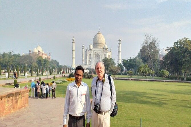 Private Taj Mahal & Agra Day Trip by Car From Delhi All Inclusive - FAQ