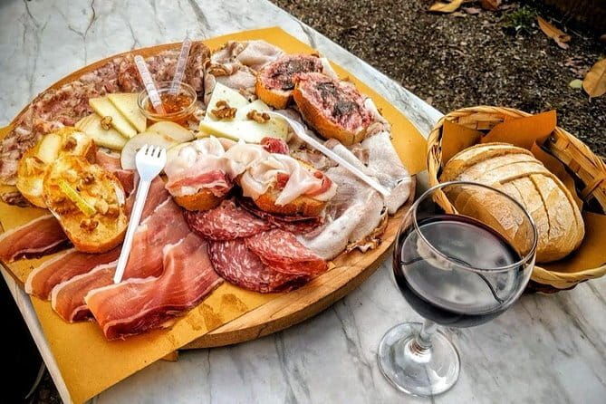 PRIVATE TOUR "Sweet Hills of Chianti and San Gimignano" with Lunch & 2 Tastings - Frequently Asked Questions