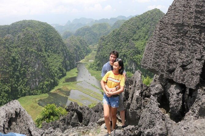 Private Transfers FROM/to Hanoi TO/from Sapa - Who Should Consider This Service?