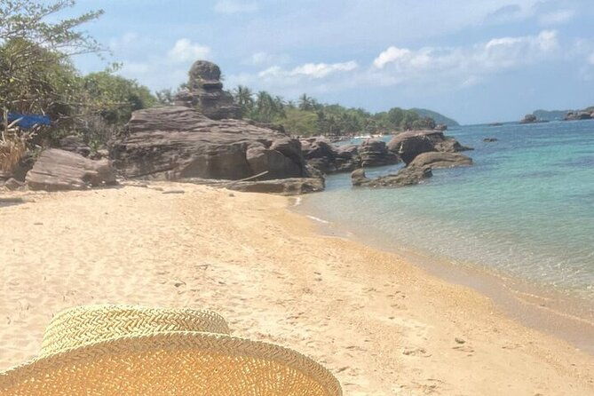 Real snorkel trip to explore Cham island by speedboat-SMALL GROUP - The Sum Up