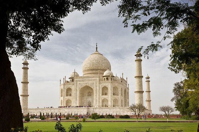 Same Day Taj Mahal Tour by Train - The Sum Up