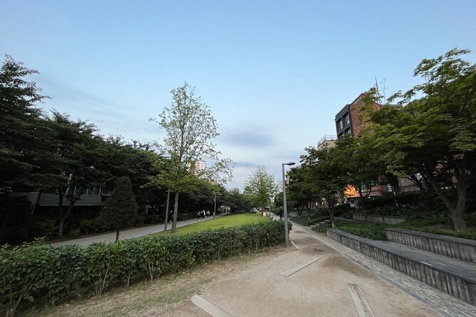 Seoul Food n Night view with Local Korean BBQ dinner Hongdae st. - FAQ