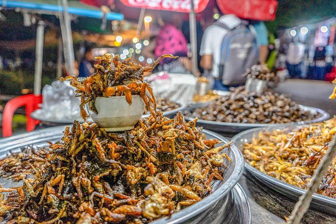 Siem Reap Evening Foodie Vespa Tour - Chill-out at Long’s Bar