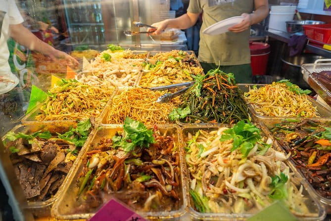Signature Urban Night Tour: Sunset Street Food in Singapore - Who Will Love This Tour?
