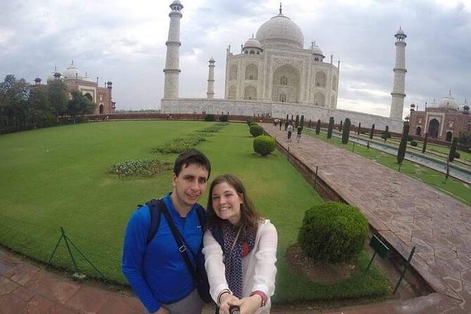 Taj Mahal Tour From Delhi By Car-Skip The Line Tickets With Lunch - Breaking Down the Itinerary