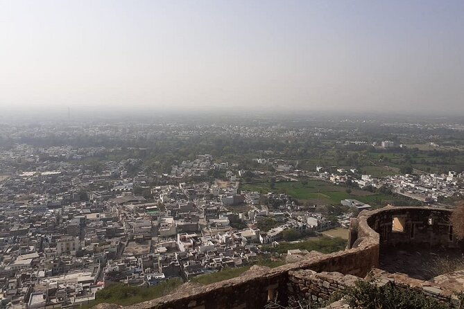 Udaipur Sightseeing Day Tour with Professional Guide and Driver - The Sum Up