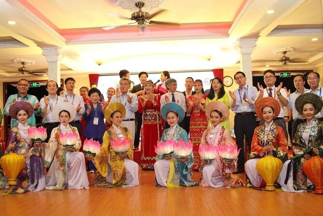 Water Puppet Show and Dinner On Indochina Queen/ Junk - Authentic Reviewer Insights