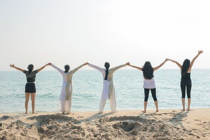 Yoga Class in The Morning & Healing Tours - Who Should Consider This Tour?