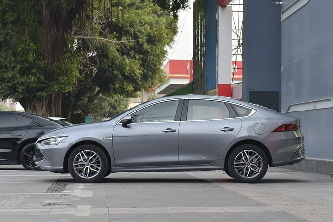 Zhangjiajie airport/city pick up transfer to hotel or Vice Versa - The Sum Up
