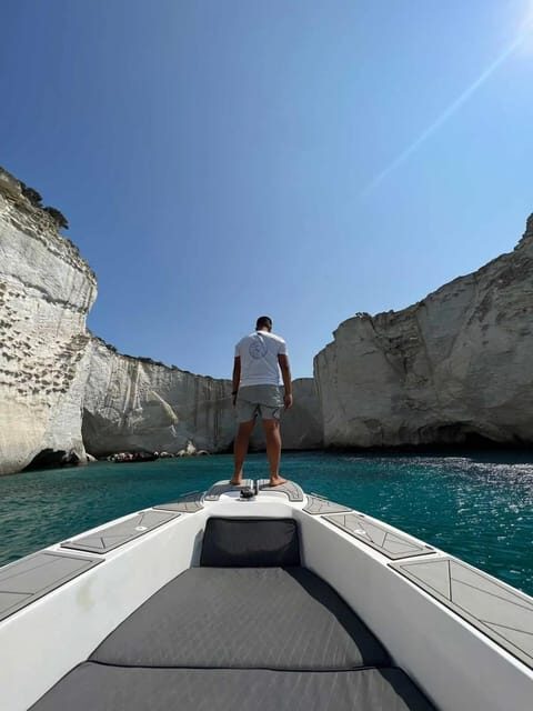 5-Hour Half-Day Cruise: Explore Polyaigos from Milos - The Experience in Detail