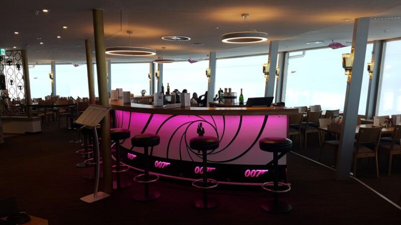007 Elegance: Private Tour to Schilthorn from Interlaken - Dining at Piz Gloria