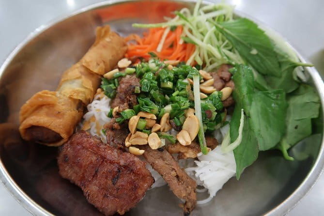 3 Hours Cycling Street Food Night Ride in Ho Chi Minh City - FAQ