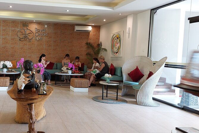 Balinese Traditional Massage and SPA Treatment 2 hours including pick up hotel - FAQs