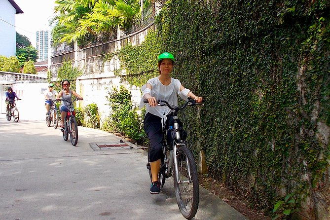 Bangkok Green Oasis 4-Hour Bike Tour with Boat Ride - FAQs